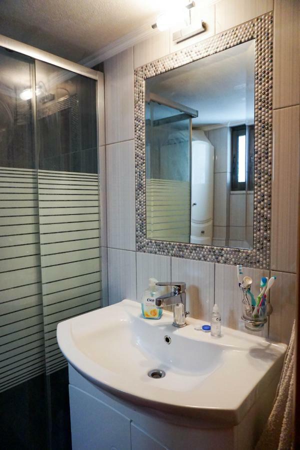 Апартаменти Peaceful & Styled Flat, 2 Bdrms, Wifi, Smart Tv Кавала Екстер'єр фото